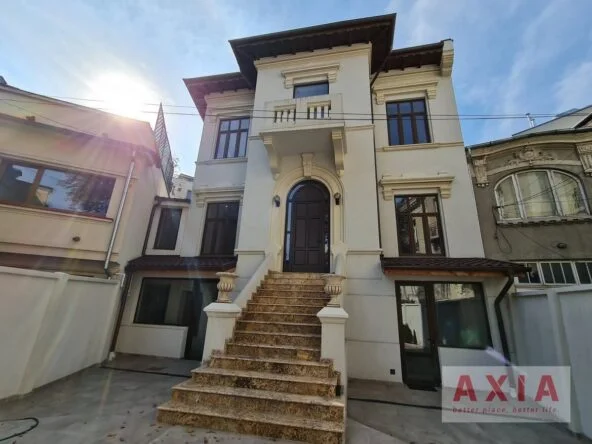Vila Piata Romana - restaurant/birouri